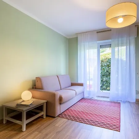 Lake And Bike Apartment Arona