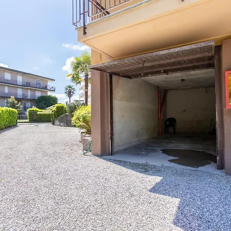 Lake And Bike Apartment Arona